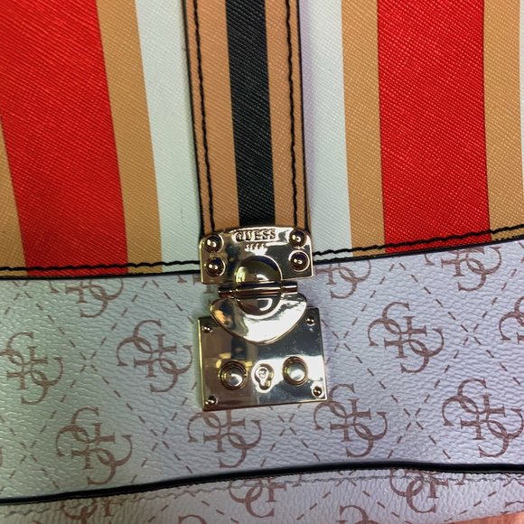 Vintage Guess purse - Picture 4 of 4